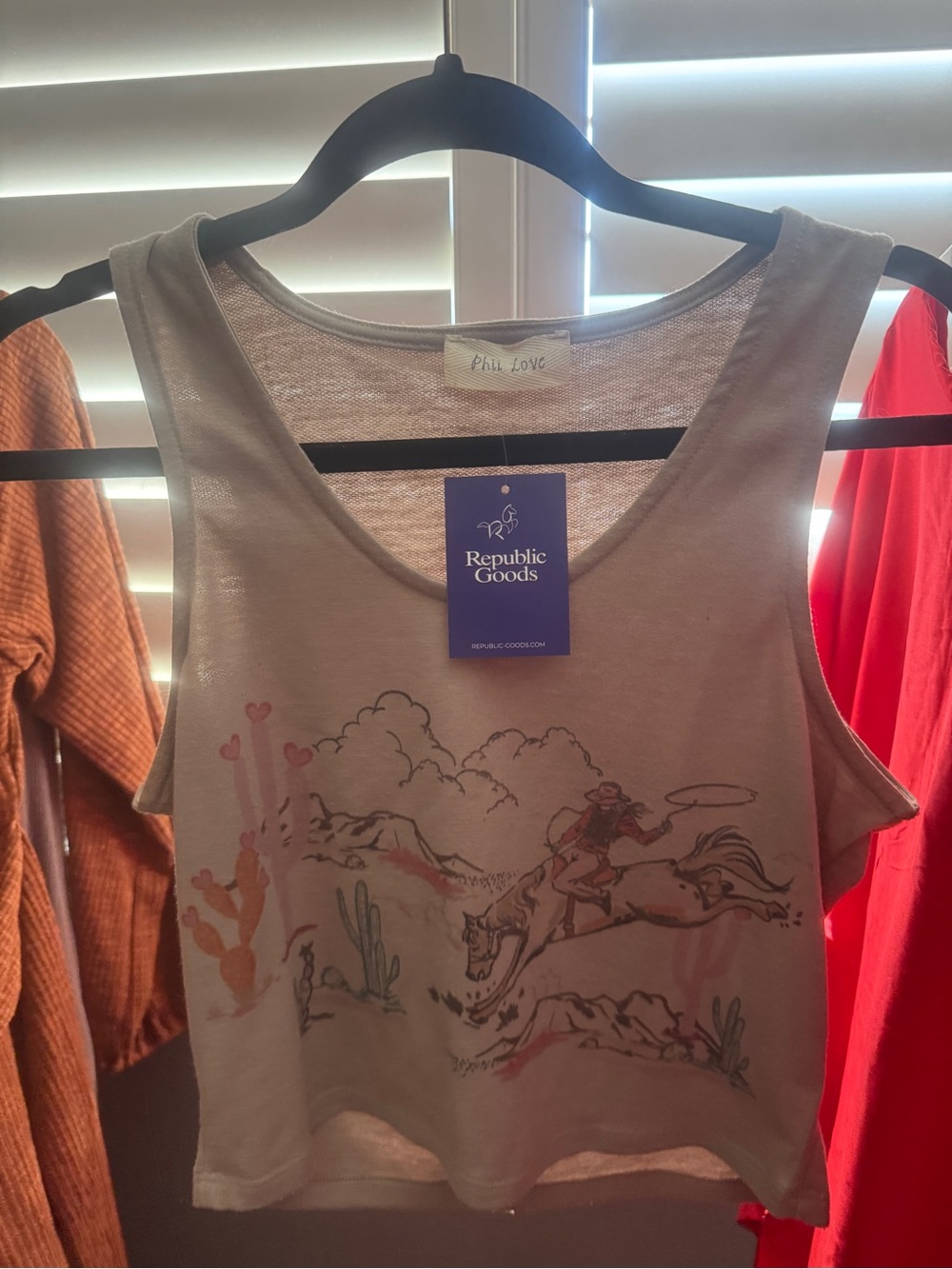 Women’s Taupe Graphic Crop Tank Top